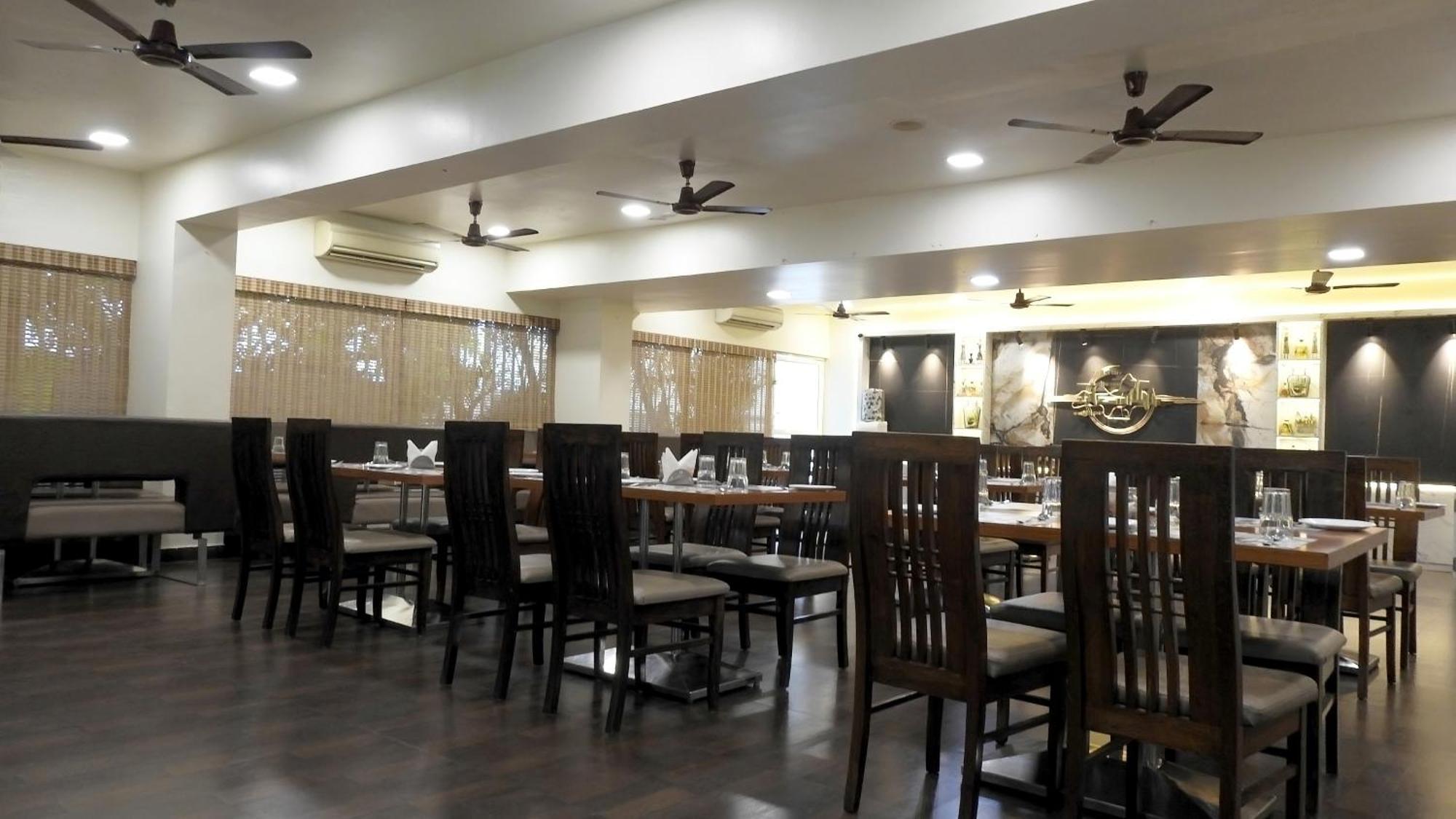 Hotel Sai Miracle Shirdi Exterior photo
