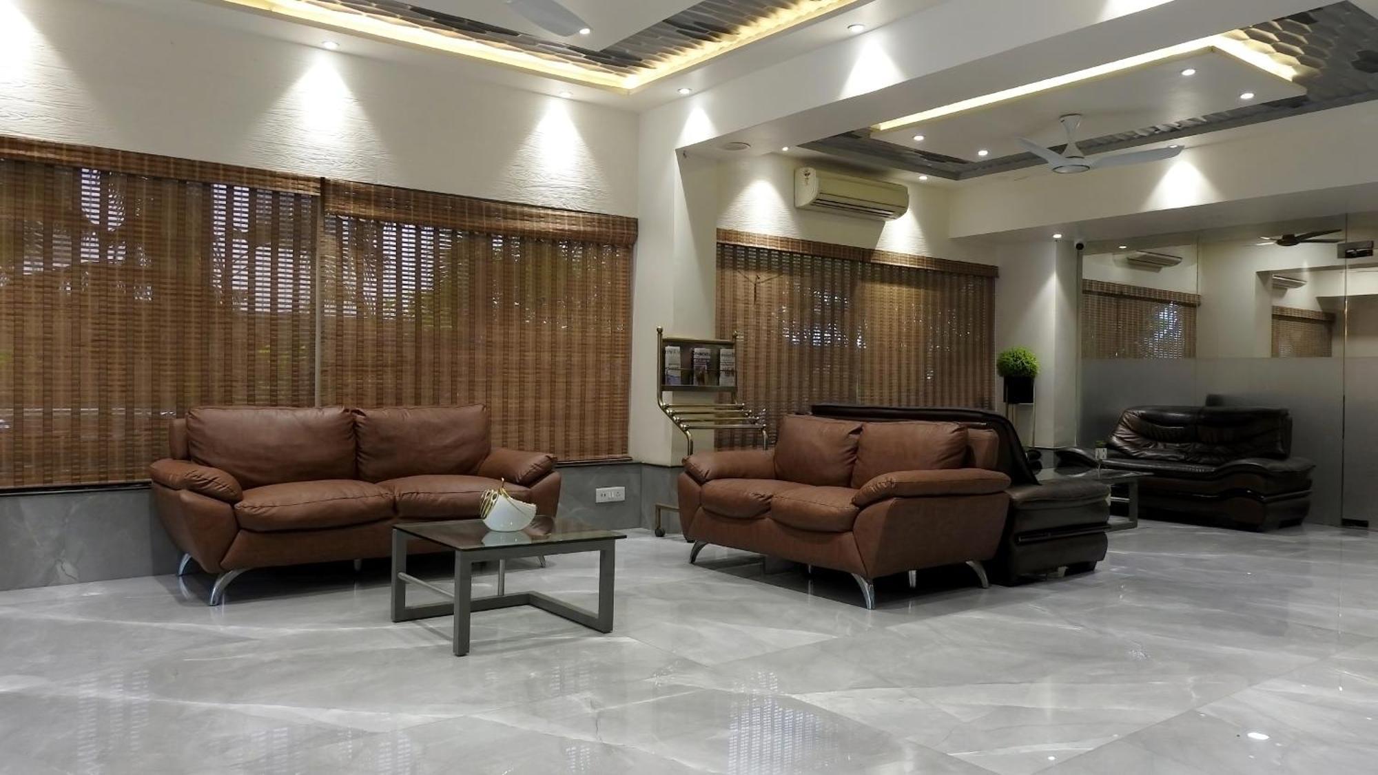 Hotel Sai Miracle Shirdi Exterior photo