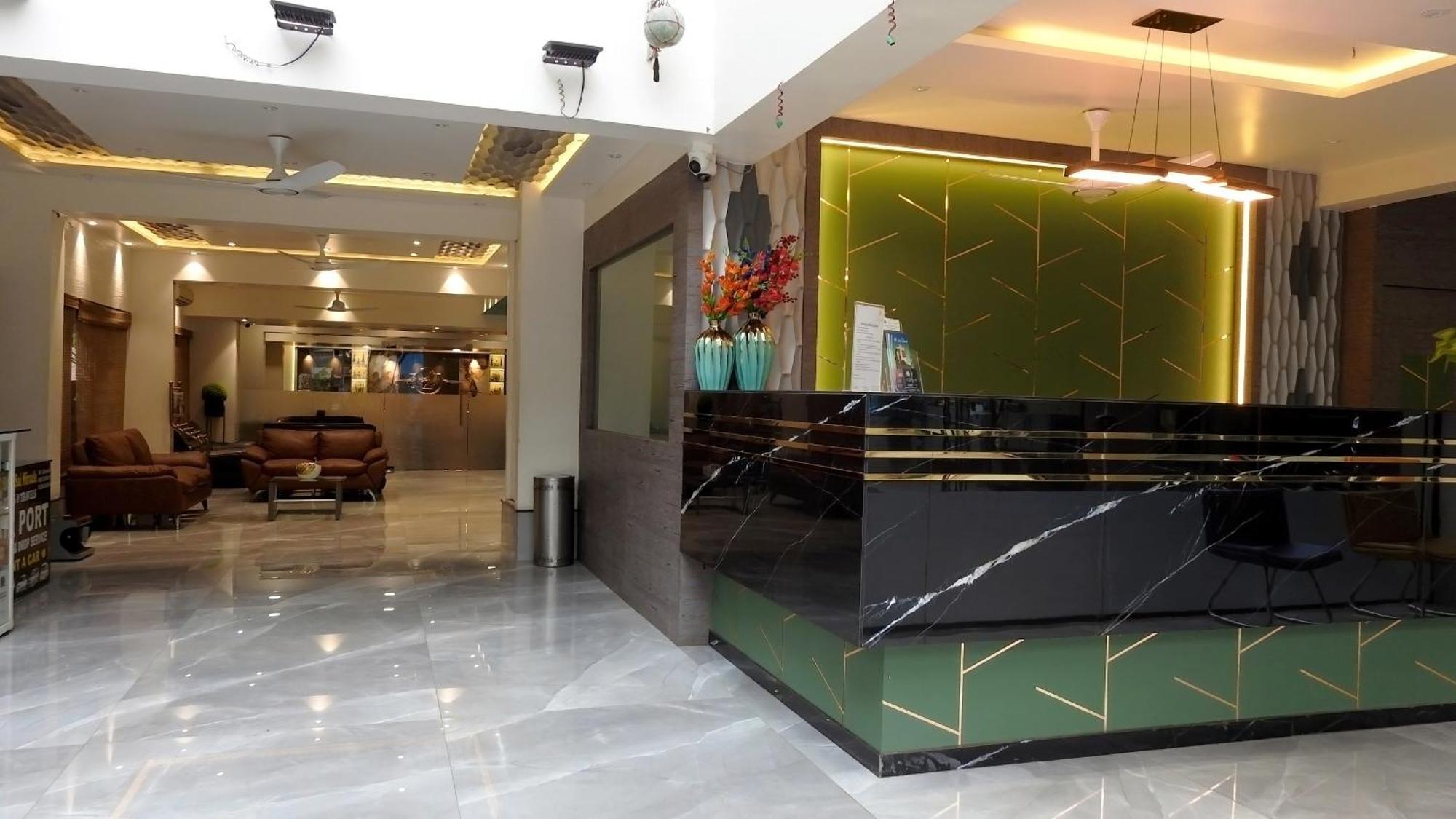 Hotel Sai Miracle Shirdi Exterior photo