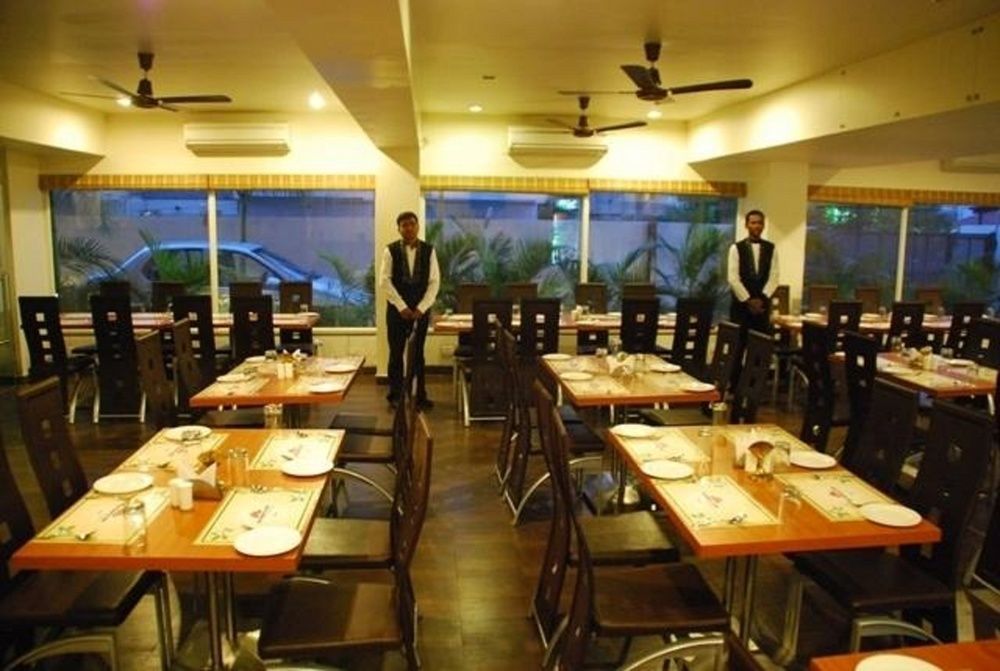 Hotel Sai Miracle Shirdi Exterior photo