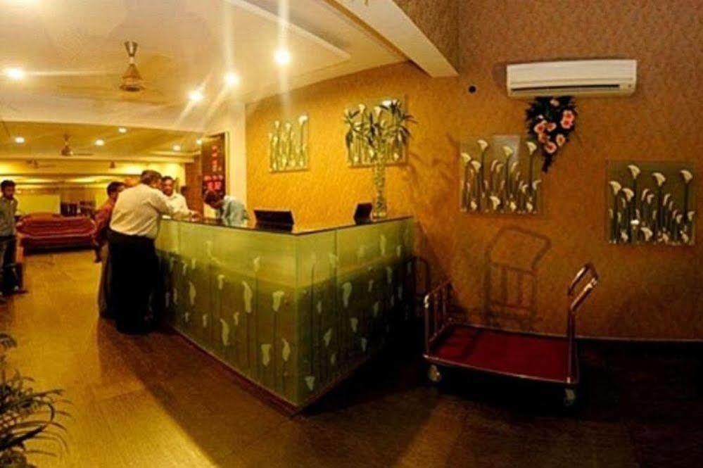 Hotel Sai Miracle Shirdi Exterior photo